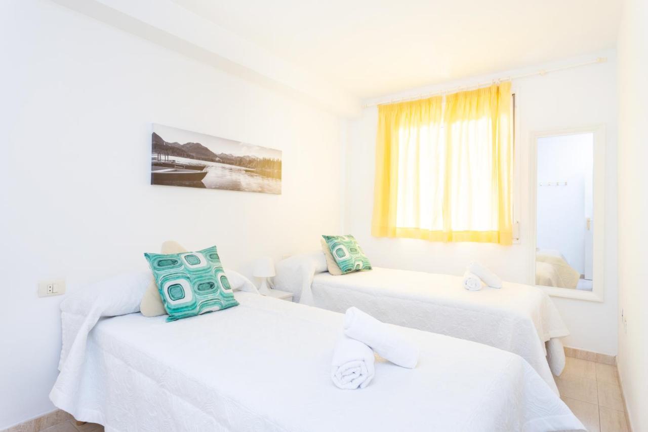 Apartment Home2book Jolly Radazul, Terrace & Wifi